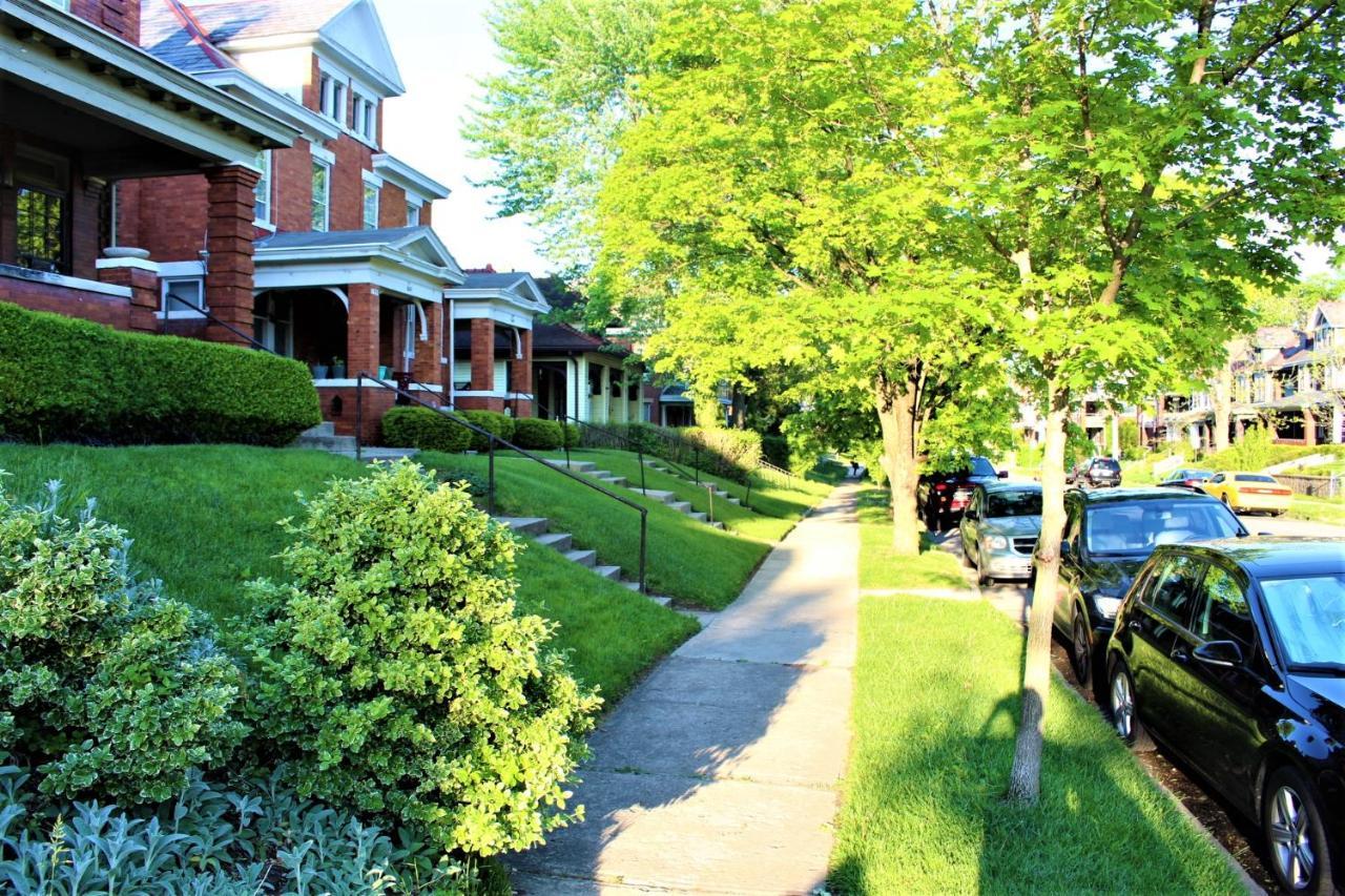 Holiday home Modern 2br Near Dt, 8min Walk To Park&conservatory Columbus